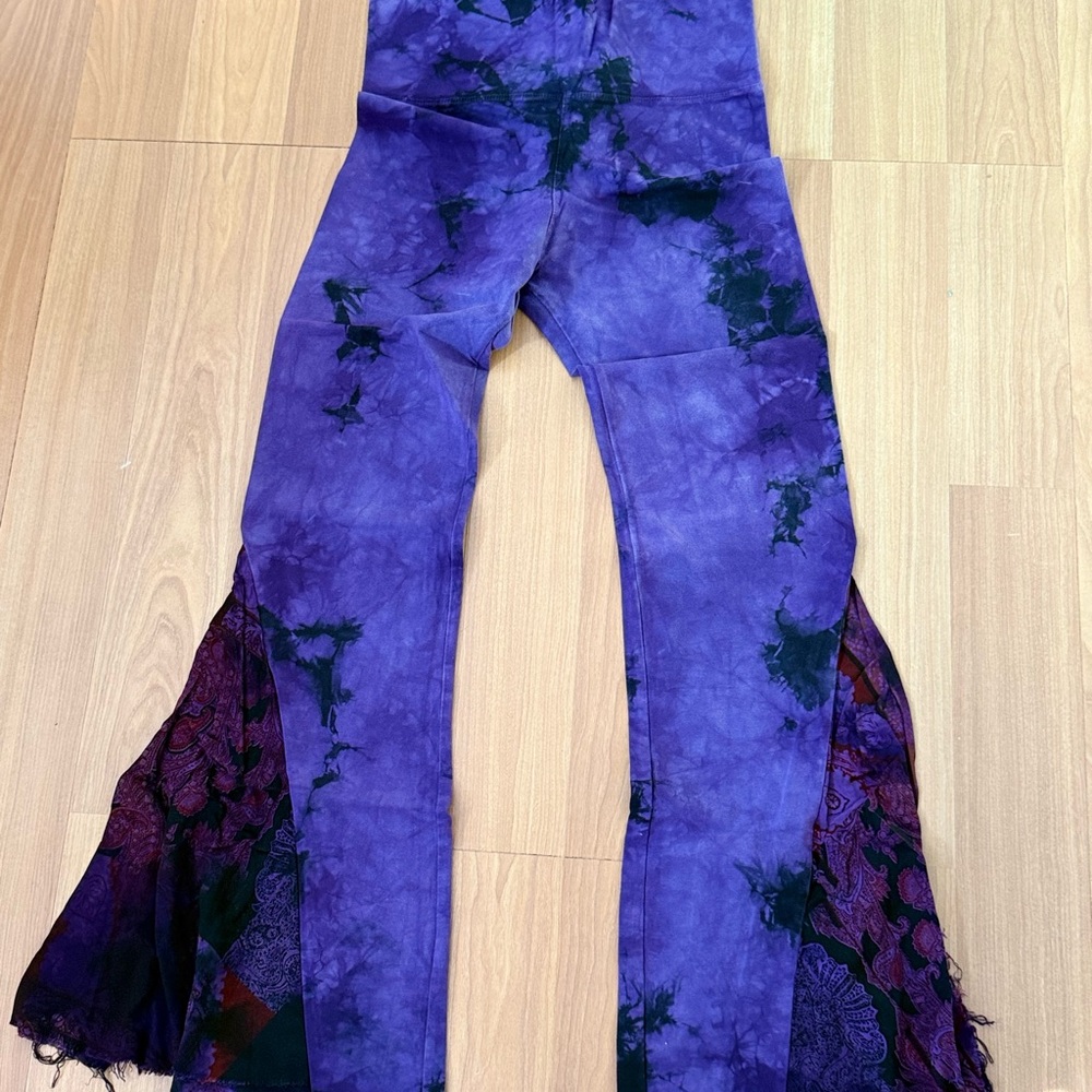 T Party Fashion Purple Tie-Dye Flare Pants